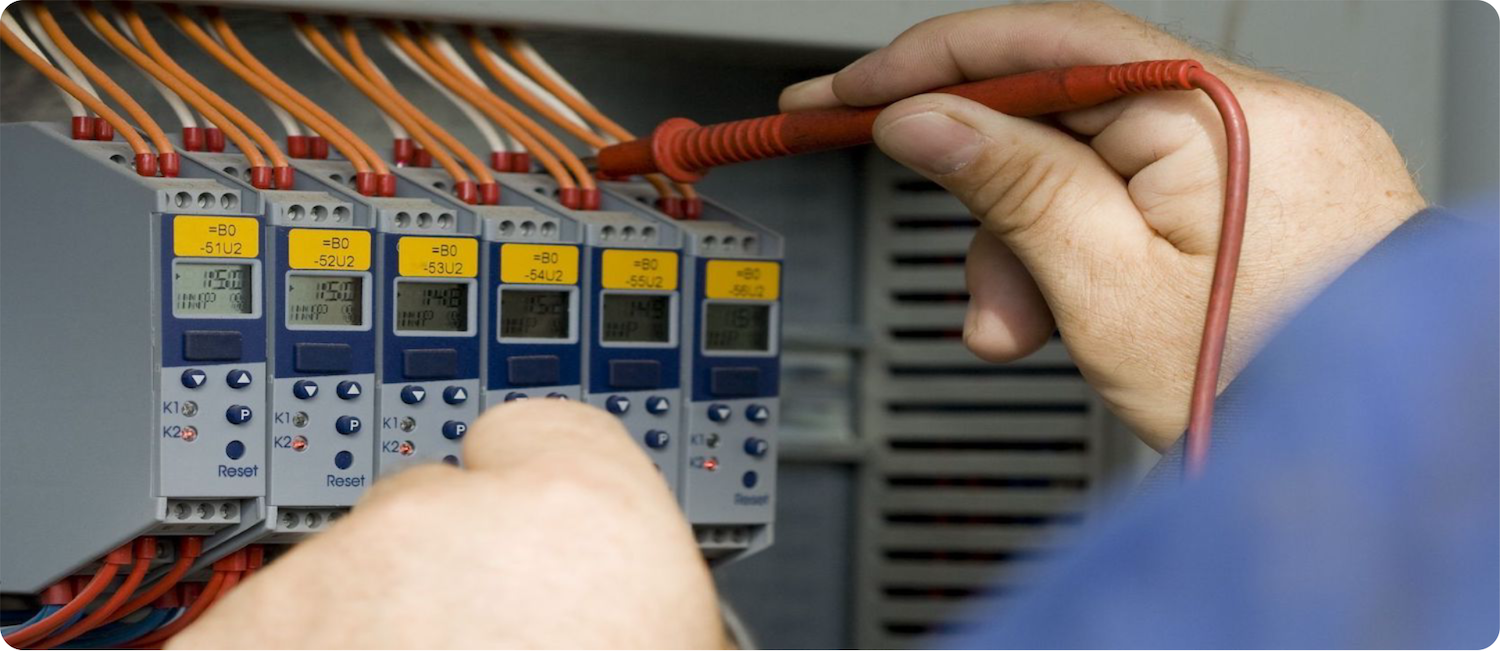 commercial electrical contractors diagnose